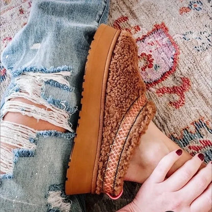 UGG Tazz Slipper Heritage Braid Hardwood